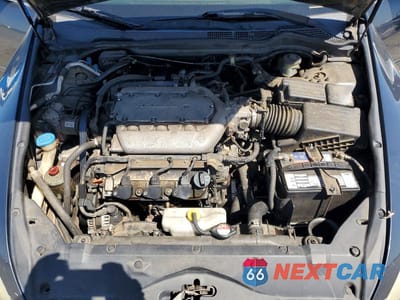 Zdjęcie 11 z 12 samochodu: 2005 HONDA ACCORD EX VIN:1HGCM66555A039256 - miniatura