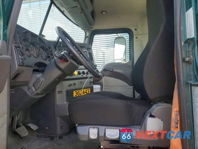 Zdjęcie 6 z 10 samochodu: 2017 MACK CXU612 SEMI TRUCK VIN:1M1AW01X7HM009751 - miniatura