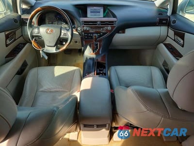 Zdjęcie 8 z 14 samochodu: 2011 LEXUS RX 350 BASE VIN:2T2BK1BA5BC112635 - miniatura
