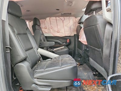 Zdjęcie 11 z 13 samochodu: 2018 CHEVROLET SUBURBAN K1500 LT VIN:1GNSKHKC0JR203547 - miniatura