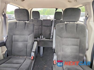 Zdjęcie 10 z 13 samochodu: 2016 DODGE GRAND CARAVAN SXT VIN:2C4RDGCG3GR204854 - miniatura