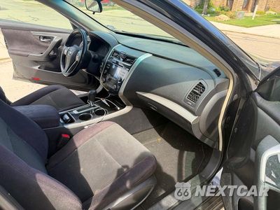 Piąte zdjęcie samochodu w środku: 2013 NISSAN ALTIMA 2.5 VIN:1N4AL3AP4DC187469 - miniatura