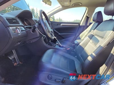 Zdjęcie 7 z 12 samochodu: 2017 VOLKSWAGEN PASSAT R-LINE VIN:1VWDT7A3XHC070736 - miniatura
