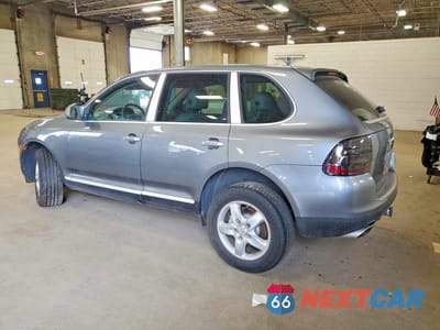 Drugie zdjęcie samochodu z przodu: 2004 PORSCHE CAYENNE VIN:WP1AB29P14LA71236 - miniatura