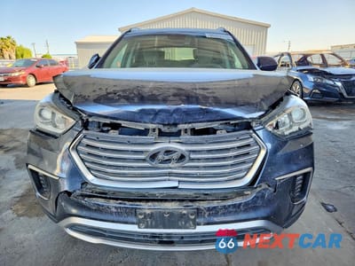 Piąte zdjęcie samochodu w środku: 2017 HYUNDAI SANTA FE SE VIN:KM8SM4HF9HU197022 - miniatura
