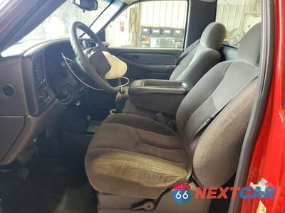 Zdjęcie 7 z 12 samochodu: 2007 CHEVROLET SILVERADO K1500 CLASSIC VIN:1GCEK14V87E173323 - miniatura