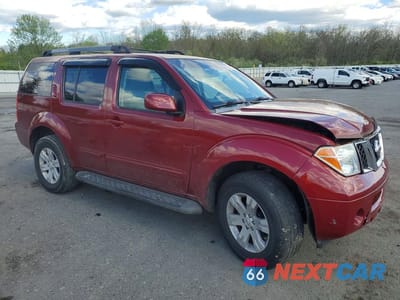 Czwarte zdjęcie samochodu z boku: 2006 NISSAN PATHFINDER VIN:5N1AR18W26C621185 - miniatura