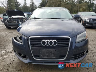 Piąte zdjęcie samochodu w środku: 2012 AUDI A3 PREMIUM PLUS VIN:WAUKJAFM7CA050234 - miniatura
