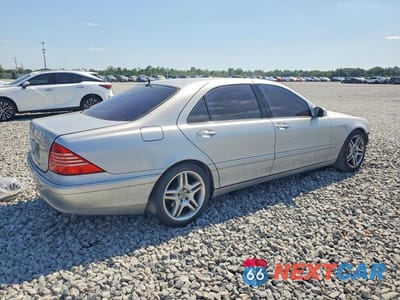 Trzecie zdjęcie samochodu z tyłu: 2004 MERCEDES-BENZ S 430 VIN:WDBNG70J84A413494 - miniatura
