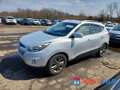 2015 HYUNDAI TUCSON SE KM8JUCAG9FU972277 - główne zdjęcie licytacji z USA - miniatura