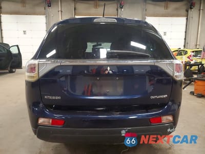 Zdjęcie 6 z 11 samochodu: 2014 MITSUBISHI OUTLANDER ES VIN:JA4AD2A34EZ007804 - miniatura
