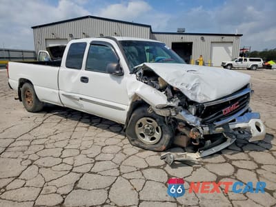 Czwarte zdjęcie samochodu z boku: 2003 GMC NEW SIERRA C1500 VIN:1GTEC19T13E332889 - miniatura
