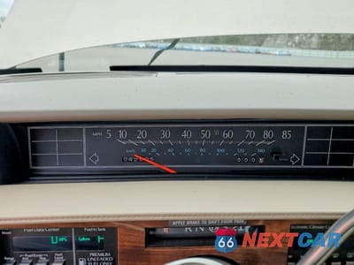 Zdjęcie 9 z 12 samochodu: 1993 CADILLAC DEVILLE VIN:1G6CD53B4P4215592 - miniatura