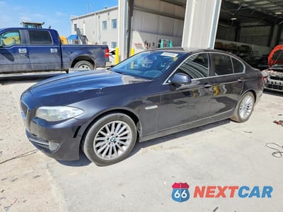 2013 BMW 535 XI WBAFU7C5XDDU68148 - główne zdjęcie licytacji z USA - miniatura