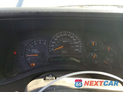 Zdjęcie 9 z 12 samochodu: 2005 CHEVROLET SILVERADO C1500 VIN:1GCEC14V15Z260192 - miniatura