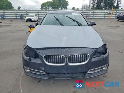 Piąte zdjęcie samochodu w środku: 2016 BMW 535 I VIN:WBA5B1C53GG130446 - miniatura