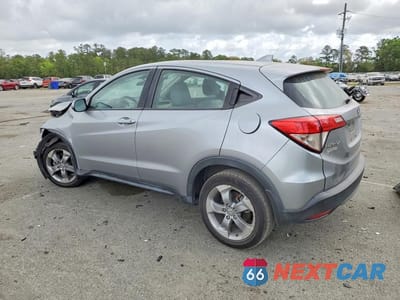Drugie zdjęcie samochodu z przodu: 2019 HONDA HR-V LX VIN:3CZRU5H39KG700731 - miniatura