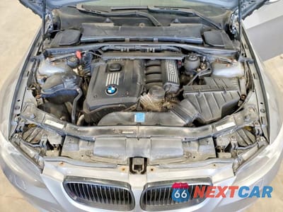 Zdjęcie 11 z 12 samochodu: 2008 BMW 328 XI VIN:WBAWC33588PC87228 - miniatura