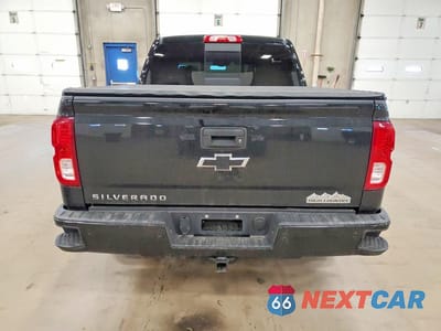 Zdjęcie 6 z 12 samochodu: 2018 CHEVROLET SILVERADO K1500 HIGH COUNTRY VIN:3GCUKTEC9JG508125 - miniatura