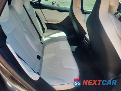 Zdjęcie 10 z 12 samochodu: 2017 TESLA MODEL S VIN:5YJSA1E17HF184590 - miniatura