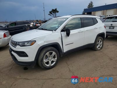 2024 JEEP COMPASS LATITUDE 3C4NJDBNXRT599184 - główne zdjęcie licytacji z USA - miniatura