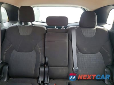 Zdjęcie 10 z 13 samochodu: 2016 JEEP CHEROKEE LATITUDE VIN:1C4PJMCB2GW142230 - miniatura