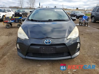 Piąte zdjęcie samochodu w środku: 2012 TOYOTA PRIUS C TWO VIN:JTDKDTB34C1008445 - miniatura