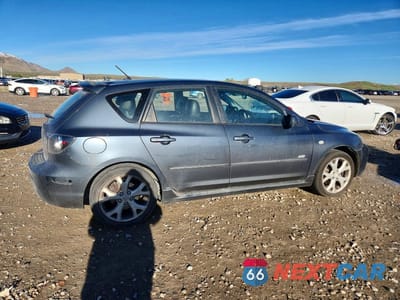 Trzecie zdjęcie samochodu z tyłu: 2008 MAZDA 3 HATCHBACK VIN:JM1BK344381144195 - miniatura