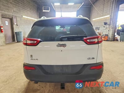 Zdjęcie 6 z 13 samochodu: 2015 JEEP CHEROKEE LATITUDE VIN:1C4PJMCB0FW793144 - miniatura