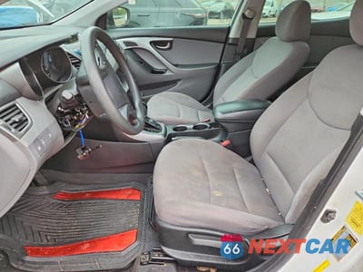 Zdjęcie 7 z 12 samochodu: 2014 HYUNDAI ELANTRA SE VIN:5NPDH4AE6EH483841 - miniatura