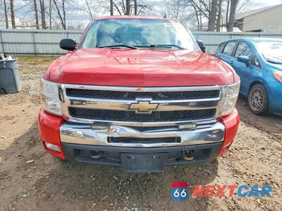 Piąte zdjęcie samochodu w środku: 2009 CHEVROLET SILVERADO K1500 LT VIN:2GCEK233191127018 - miniatura