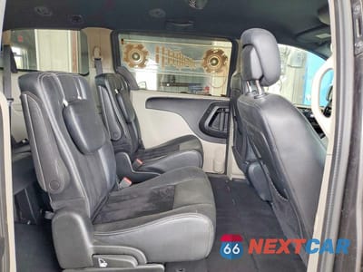 Zdjęcie 11 z 13 samochodu: 2018 DODGE GRAND CARAVAN SXT VIN:2C4RDGCG2JR240994 - miniatura