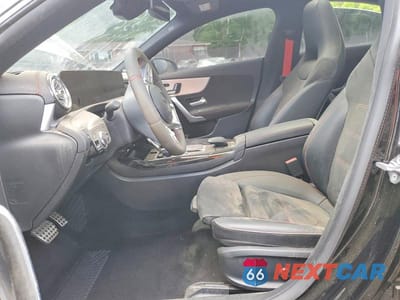Zdjęcie 7 z 12 samochodu: 2021 MERCEDES-BENZ CLA AMG 35 4MATIC VIN:W1K5J5BB4MN179155 - miniatura