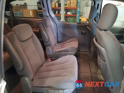 Zdjęcie 11 z 13 samochodu: 2007 DODGE GRAND CARAVAN SXT VIN:2D4GP44LX7R105069 - miniatura