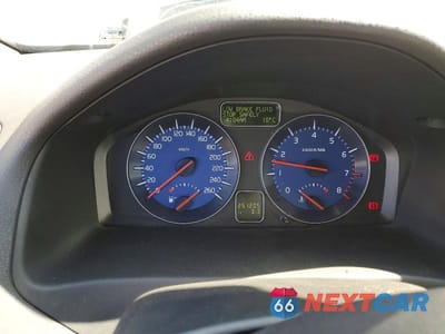 Zdjęcie 9 z 12 samochodu: 2009 VOLVO C30 T5 VIN:YV1MK672592141292 - miniatura
