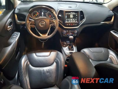 Zdjęcie 8 z 13 samochodu: 2017 JEEP CHEROKEE OVERLAND VIN:1C4PJMJS6HW509067 - miniatura