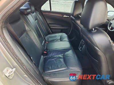 Zdjęcie 10 z 12 samochodu: 2013 CHRYSLER 300 VIN:2C3CCAAG1DH572285 - miniatura