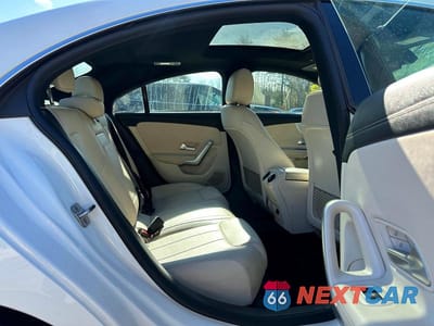 Zdjęcie 7 z 10 samochodu: 2023 MERCEDES-BENZ CLA 250 VIN:W1K5J4GB6PN384130 - miniatura