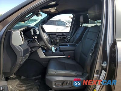 Zdjęcie 7 z 13 samochodu: 2025 TOYOTA TUNDRA SR5 VIN:5TFLA5DB4SX266943 - miniatura