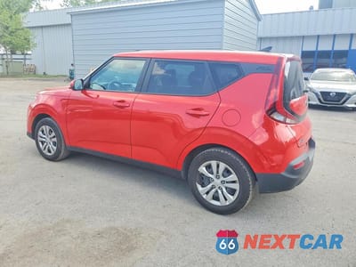Drugie zdjęcie samochodu z przodu: 2021 KIA SOUL LX VIN:KNDJ23AU3M7125198 - miniatura