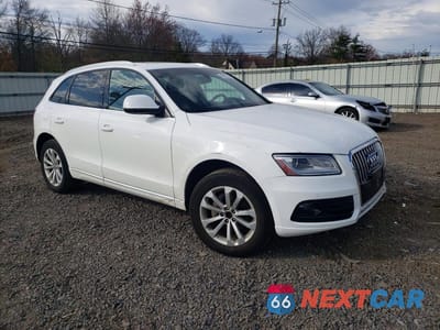 Czwarte zdjęcie samochodu z boku: 2014 AUDI Q5 PREMIUM PLUS VIN:WA1LFAFP8EA037749 - miniatura