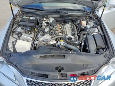 Zdjęcie 11 z 13 samochodu: 2014 LEXUS IS 350 VIN:JTHBE1D24E5014147 - miniatura