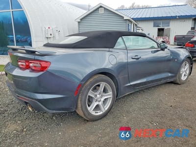 Trzecie zdjęcie samochodu z tyłu: 2023 CHEVROLET CAMARO LS VIN:1G1FB3DX5P0133210 - miniatura