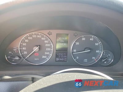 Zdjęcie 9 z 12 samochodu: 2007 MERCEDES-BENZ C 280 VIN:WDBRF54H97F899885 - miniatura
