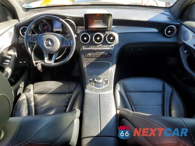 Zdjęcie 8 z 12 samochodu: 2019 MERCEDES-BENZ GLC 350E VIN:WDC0G5EB4KF509358 - miniatura