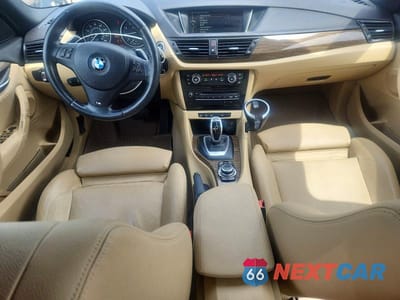Zdjęcie 8 z 12 samochodu: 2014 BMW X1 SDRIVE28I VIN:WBAVM1C56EVW56525 - miniatura