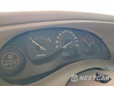 Zdjęcie 9 z 12 samochodu: 2003 BUICK CENTURY CUSTOM VIN:2G4WS52J831101461 - miniatura