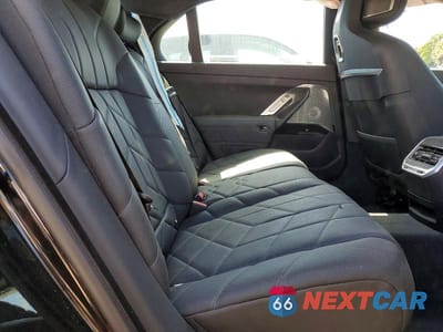 Zdjęcie 10 z 13 samochodu: 2023 BMW 740 I VIN:WBA23EH0XPCL69925 - miniatura