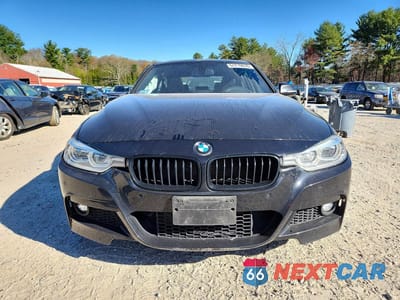 Piąte zdjęcie samochodu w środku: 2017 BMW 330 XI VIN:WBA8D9G38HNU64709 - miniatura