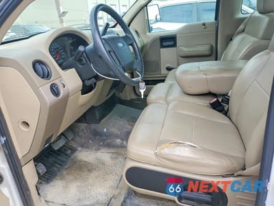 Zdjęcie 7 z 12 samochodu: 2007 FORD F150 VIN:1FTRF12W97KD54188 - miniatura